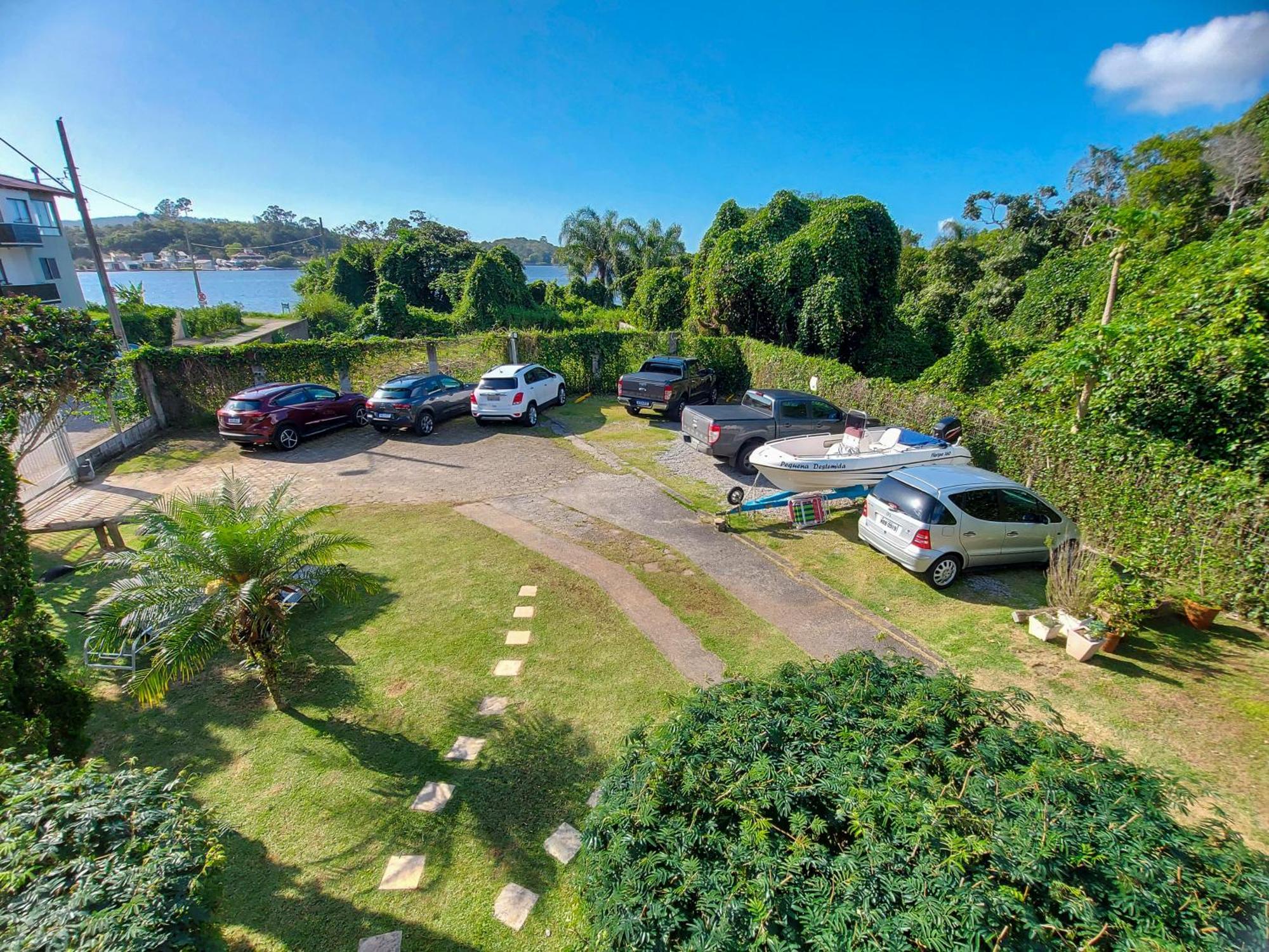 Pousada Casa Da Lagoa ฟลอเรียนอโปลิส ภายนอก รูปภาพ